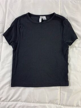 Pre loved H&M shirt womens size M